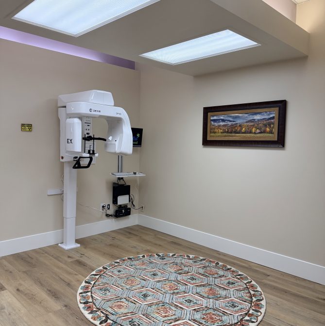 Digital panoramic X-ray at Dentist of Lakewood